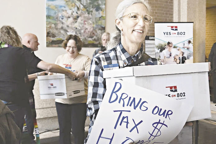 Yes on 802 volunteer
